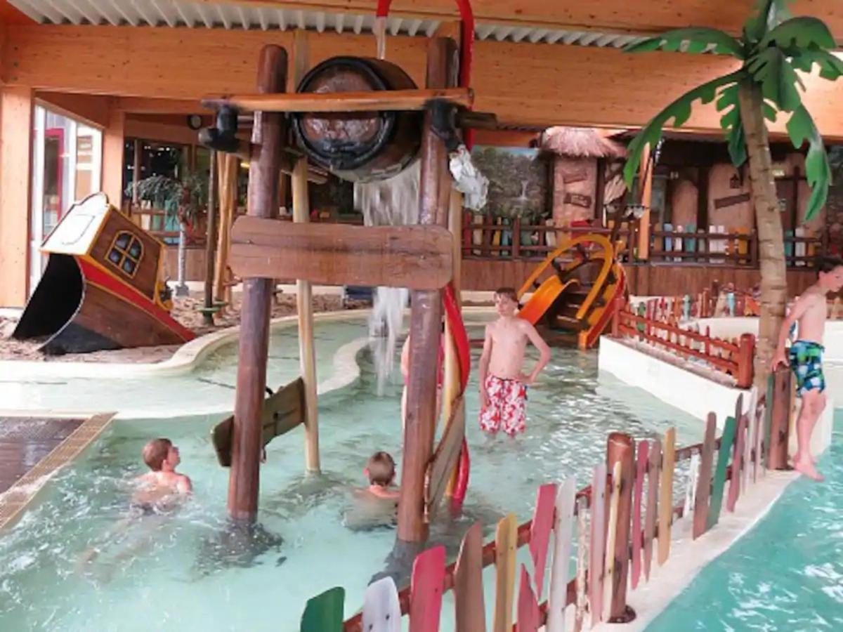 Zen-Bungalow No 4 Met Sauna En Hottub Rheezerveen Ngoại thất bức ảnh